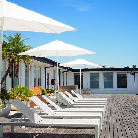 Barrys Beach Road Hotel Сідней Екстер'єр фото